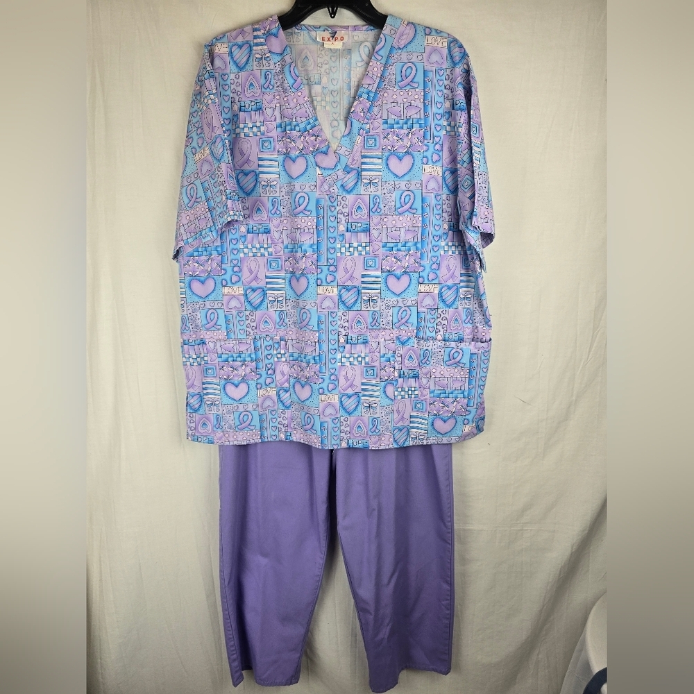 Expo Women's Purple Patterned Short Sleeve Scrub Set Sz XL